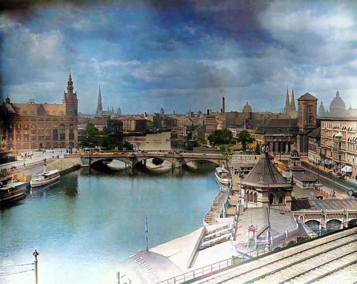 41375d8aa599194b8c2b66efda13abb6_colorized.jpg