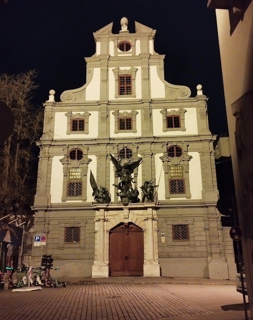 IMG_20251210_210532_zeughaus.jpg