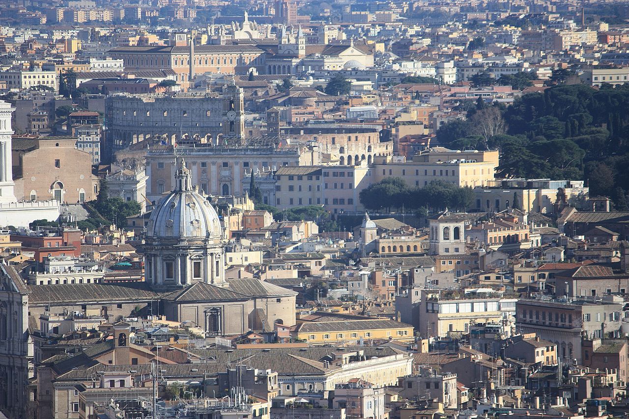 Rom-SantAndrea-della-Valle-vom-Petersdom-gesehen-26.01.2015-Dguendel-BY30---4.jpg