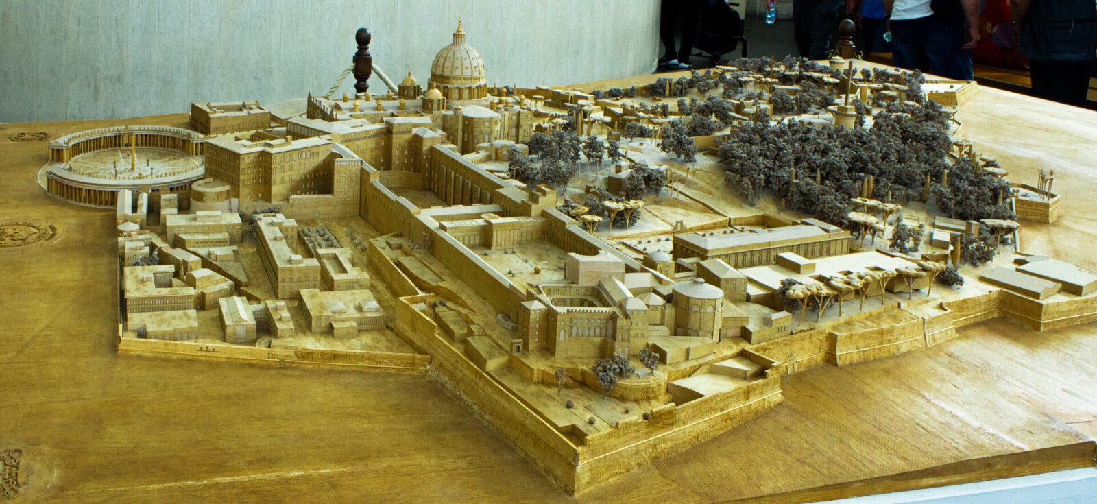 Rom-Vatikanische-Museen-Holzmodell-Vatikan-24.05.2023-Jakub-Kozak-CaV---1.jpg